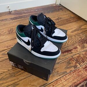 Nike Jordan 1 Lows Mystic Green